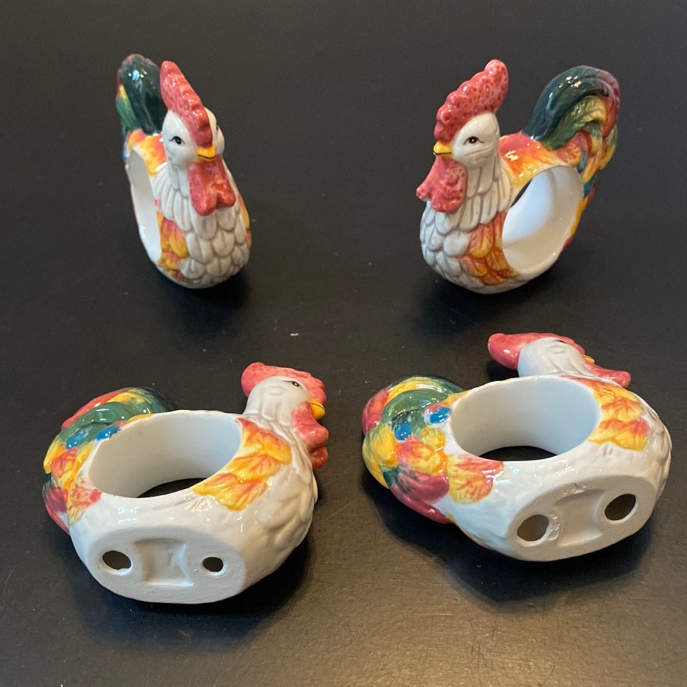 VTG ceramic/ porcelain set of 4 Rooster napkin holder rings